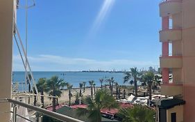 H&G Seaview Apartments
